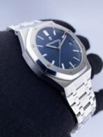 Audemars Piguet Royal Oak White Gold Blue Dial - Image 2