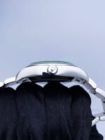 Rolex Milgauss Black Dial - Image 3