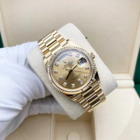 Day-Date Gold Champagne Dial
